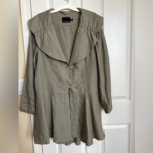 Cynthia Rowley Form Fitting Peplum Style Tailcoat Long Sleeves Jacket. X-Large